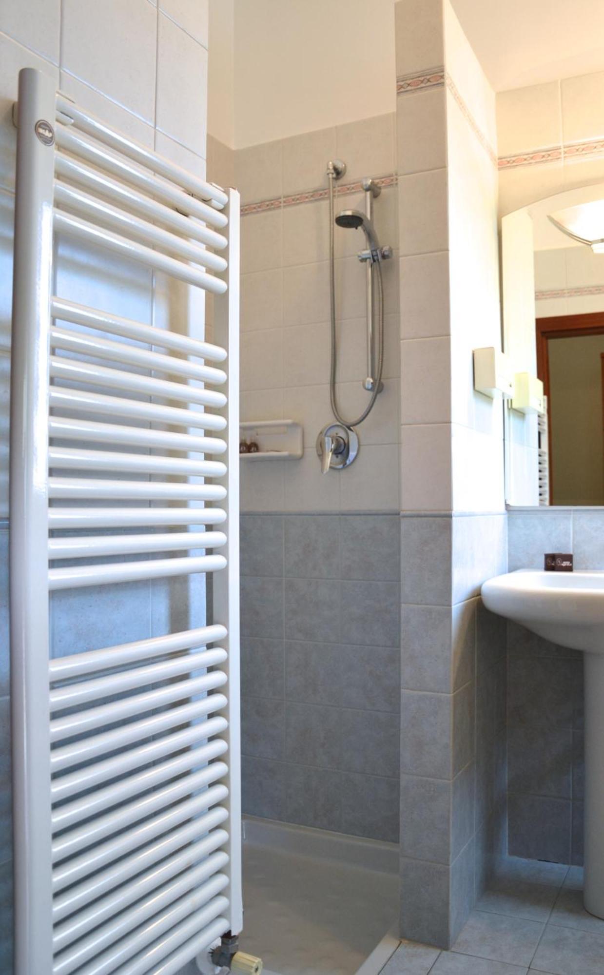 Hotel Aquila Castelfranco Emilia Cameră foto